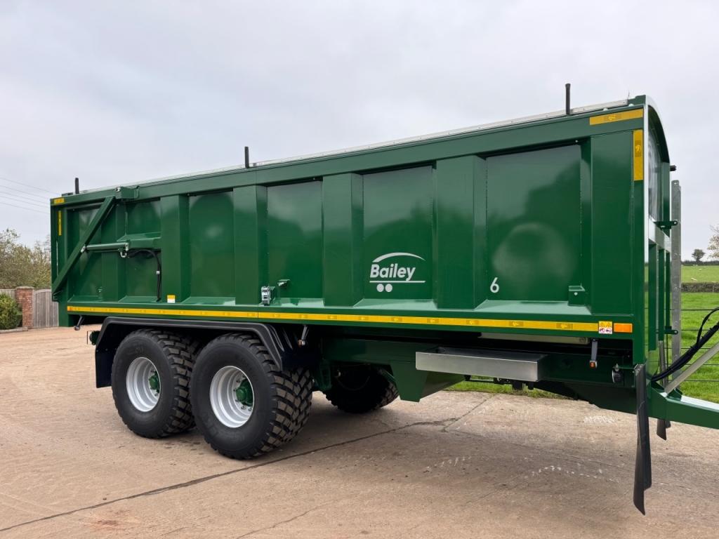 Bailey 16 Ton grain trailer