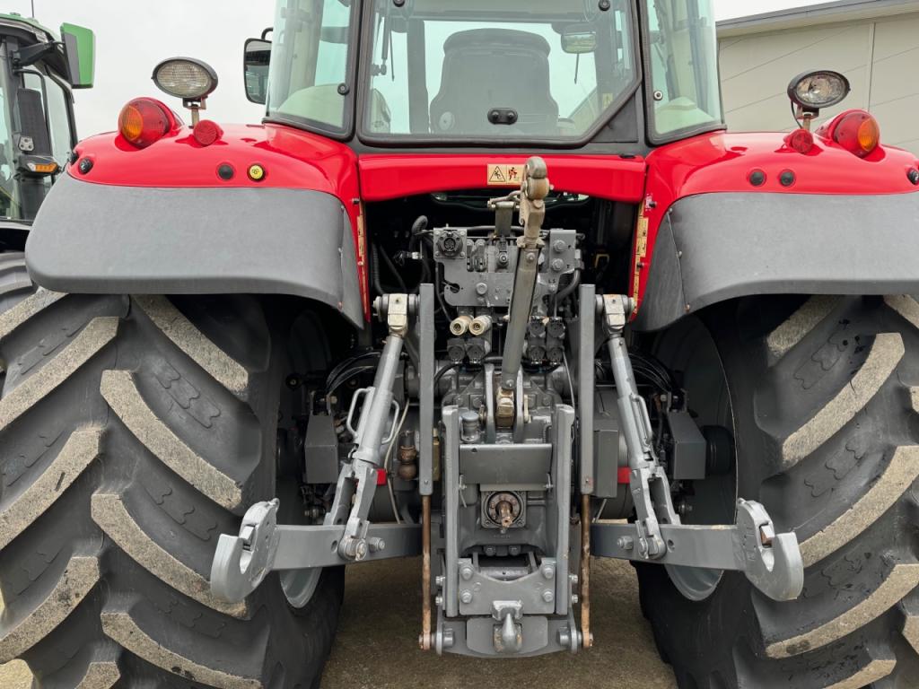Massey Ferguson 7618