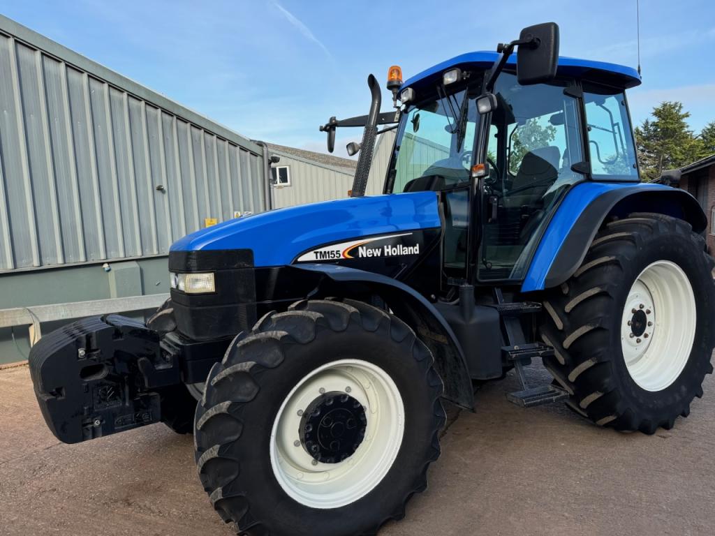 New Holland TM 155