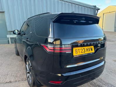 Land Rover Discovery Commercial SE R-Dynamic D300