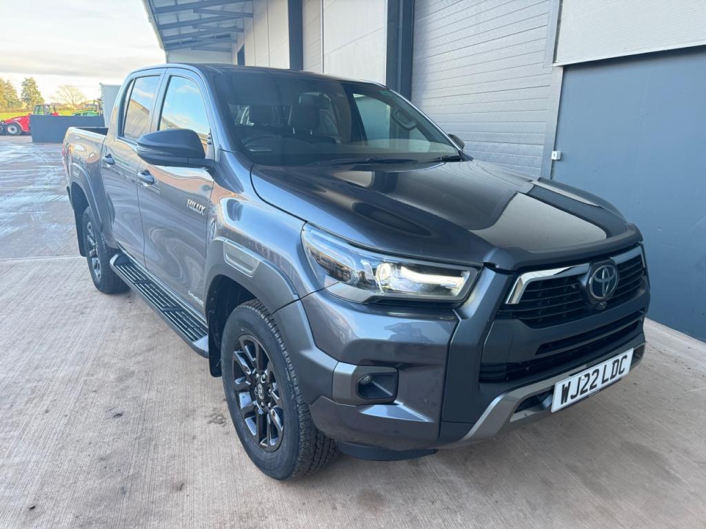 Toyota Hi-Lux Invincible X 2.8 Diesel