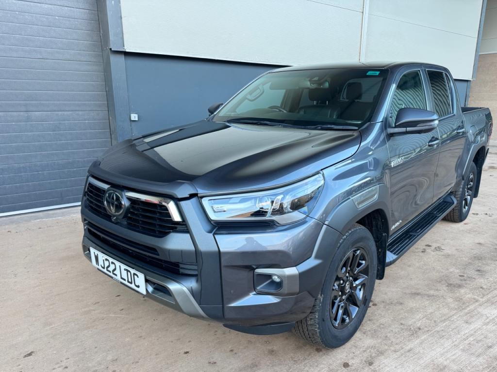 Toyota Hi-Lux Invincible X 2.8 Diesel