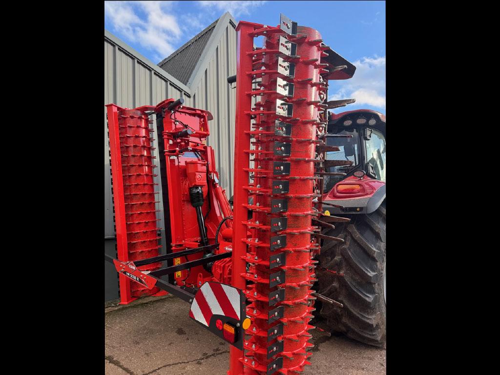 Kuhn HR 5030R 5 Metre hydraulic folding power harrow