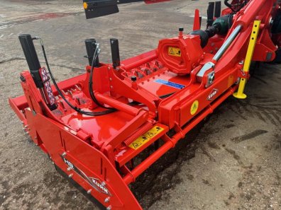 Kuhn HR 5030R 5 Metre hydraulic folding power harrow