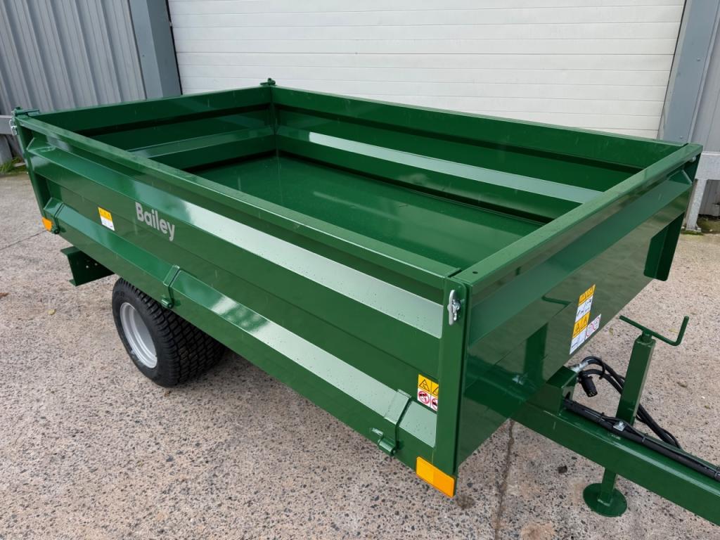 Bailey 2 Ton tipping trailer
