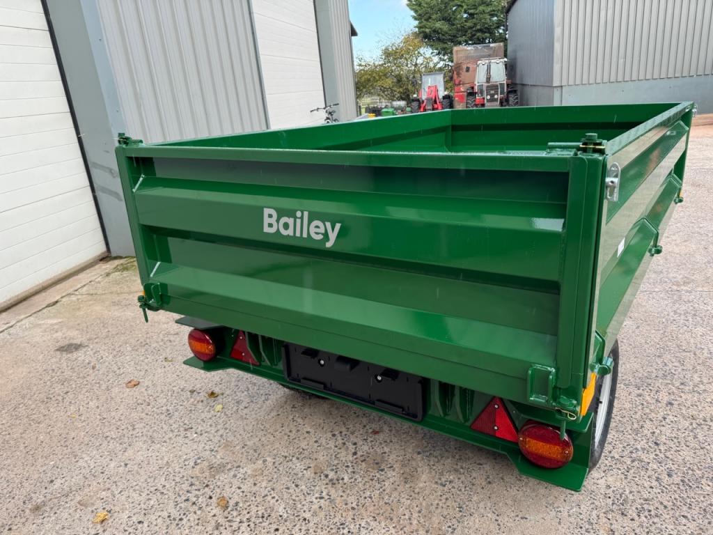 Bailey 2 Ton tipping trailer