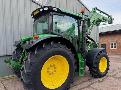 John Deere 6150R