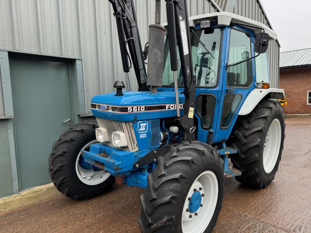 Ford 5610 II SuperQ