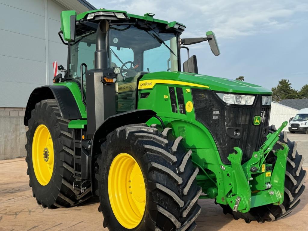 John Deere 7R 310