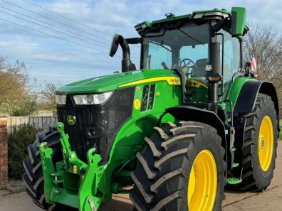 John Deere 7R 310