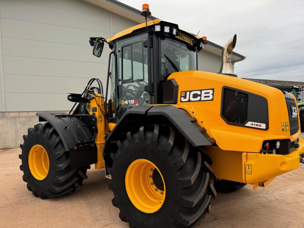 JCB 419S