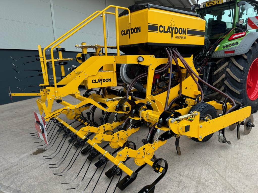 Claydon M4 Evolution 4 Metre hydraulic holding drill
