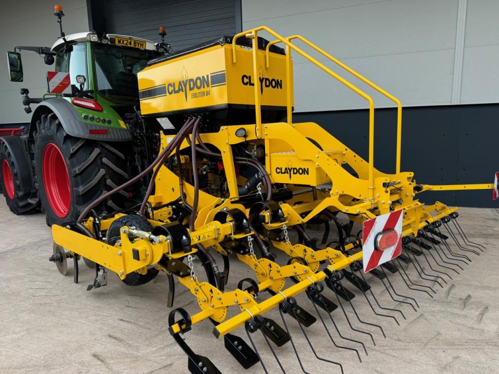 Claydon M4 Evolution 4 Metre hydraulic holding drill