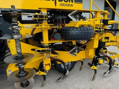 Claydon M4 Evolution 4 Metre hydraulic holding drill