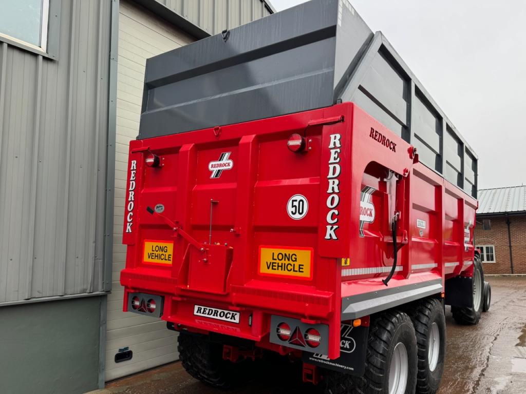 Redrock 200/20.0 silage trailer