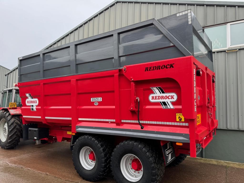 Redrock 200/20.0 silage trailer