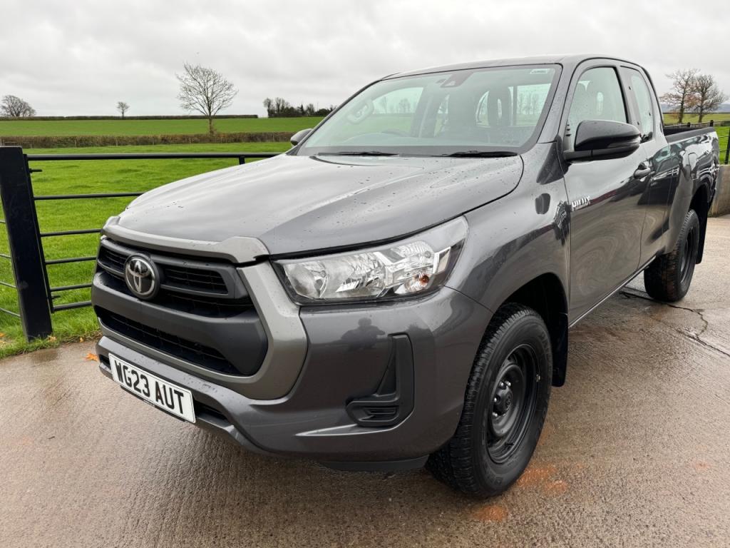 Toyota Hi-Lux Extra cab 2.4 Diesel