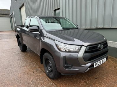 Toyota Hi-Lux Extra cab 2.4 Diesel