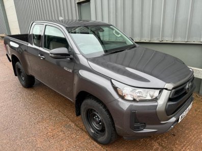 Toyota Hi-Lux Extra cab 2.4 Diesel