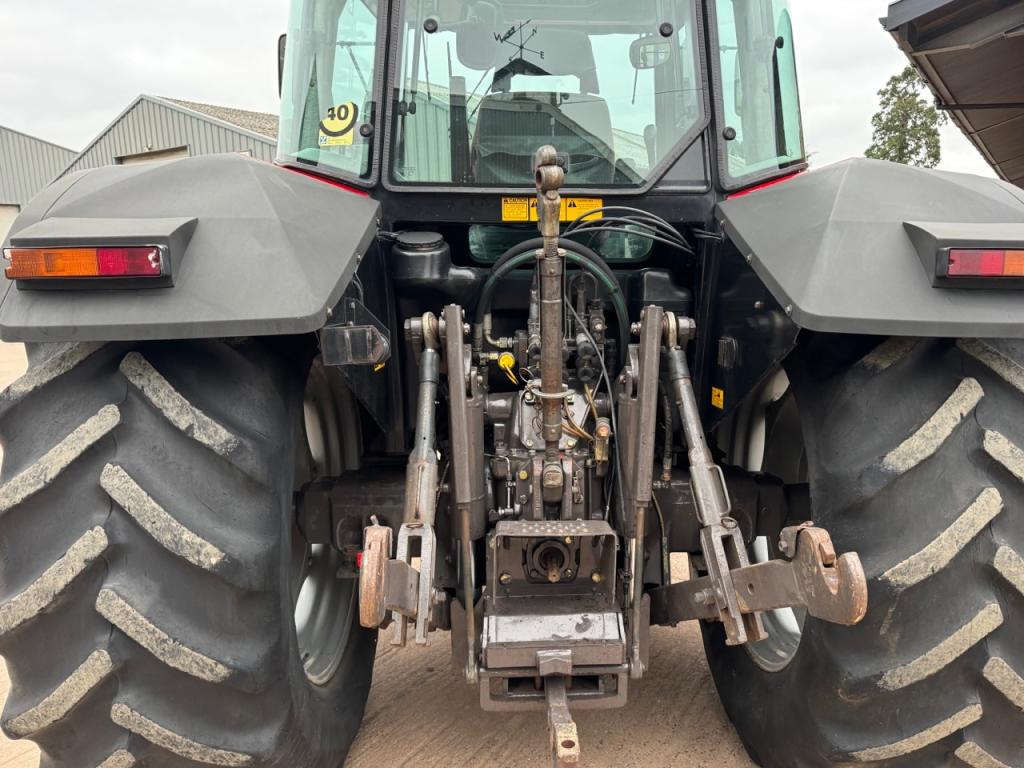 Massey Ferguson 6180