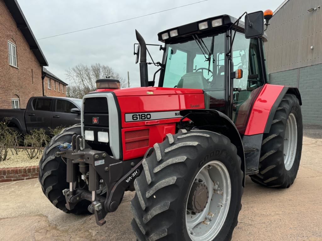 Massey Ferguson 6180