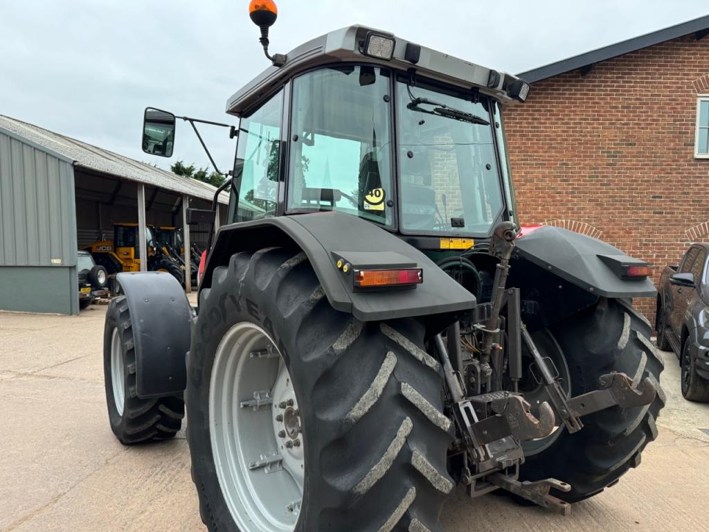 Massey Ferguson 6180