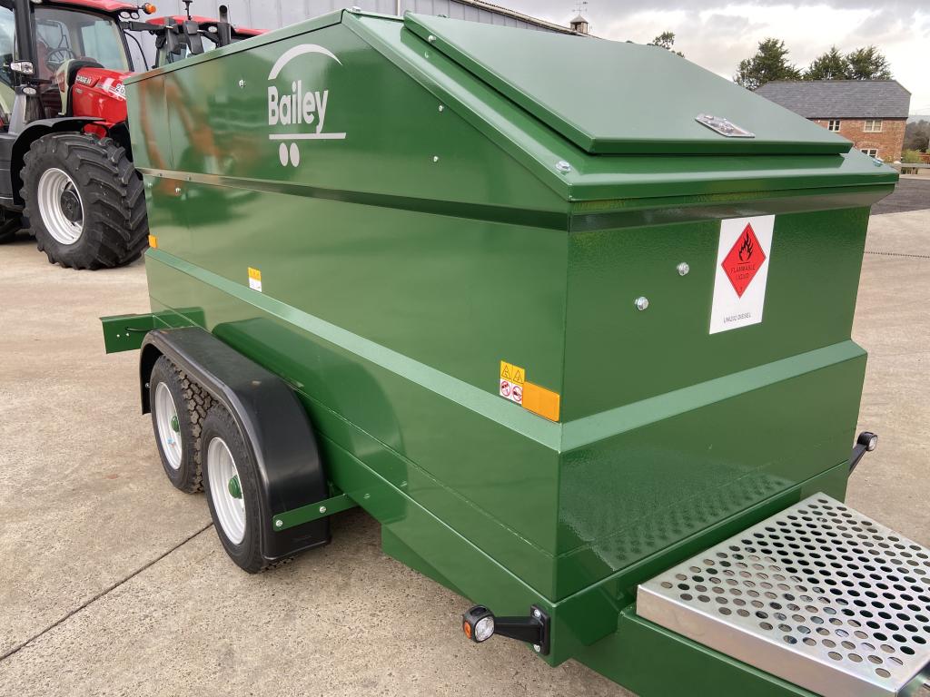 Bailey 2000ltr fuel bowser