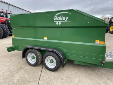 Bailey 2000ltr fuel bowser