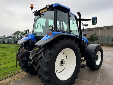 New Holland TS115 SL