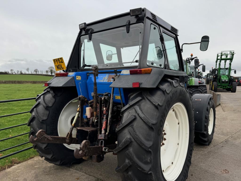 New Holland 110-90 DT