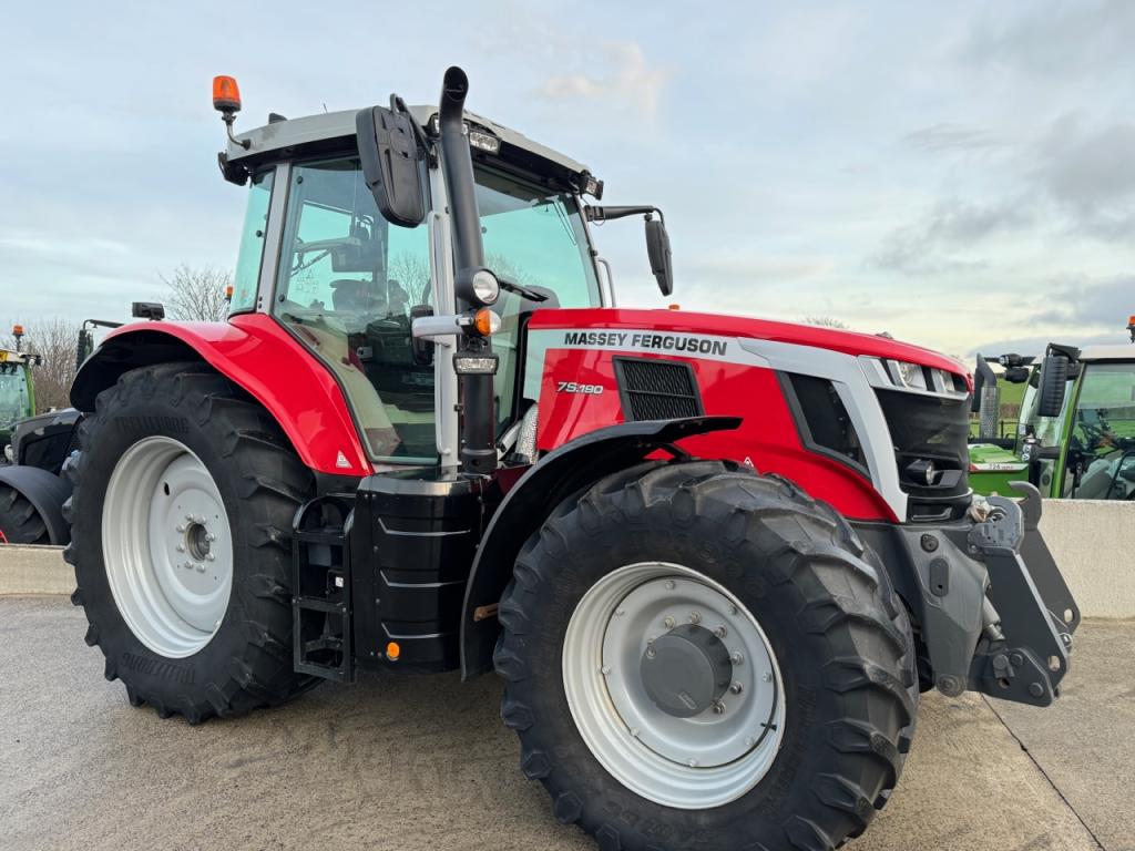 Massey Ferguson 7S 190