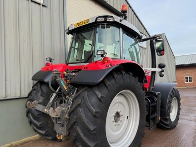 Massey Ferguson 7S 190