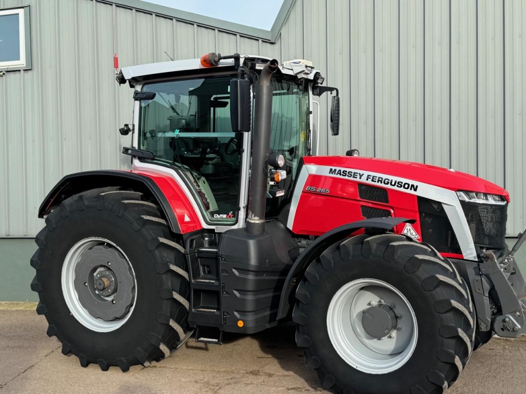 Massey Ferguson 8S 265 Exclusive