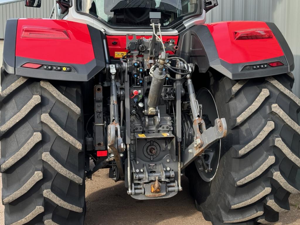Massey Ferguson 8S 265 Exclusive