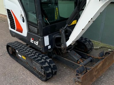 Bobcat E19 excavator