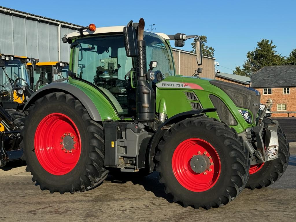 Fendt 724 Profi-Plus