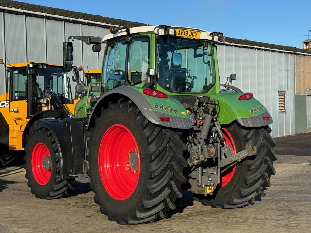 Fendt 724 Profi-Plus