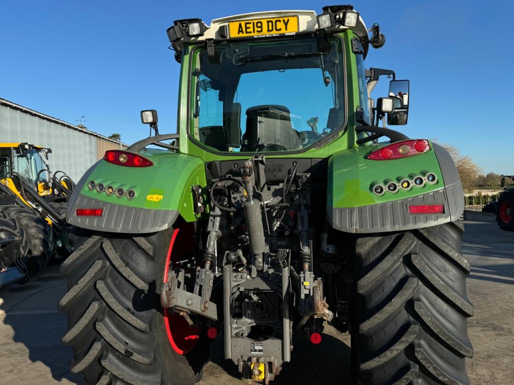 Fendt 724 Profi-Plus