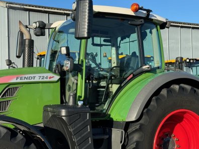 Fendt 724 Profi-Plus
