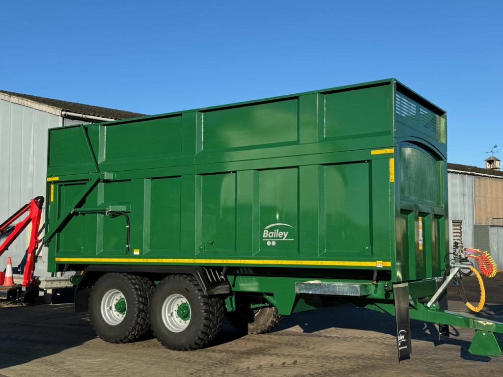 Bailey 16 ton TB silage trailer