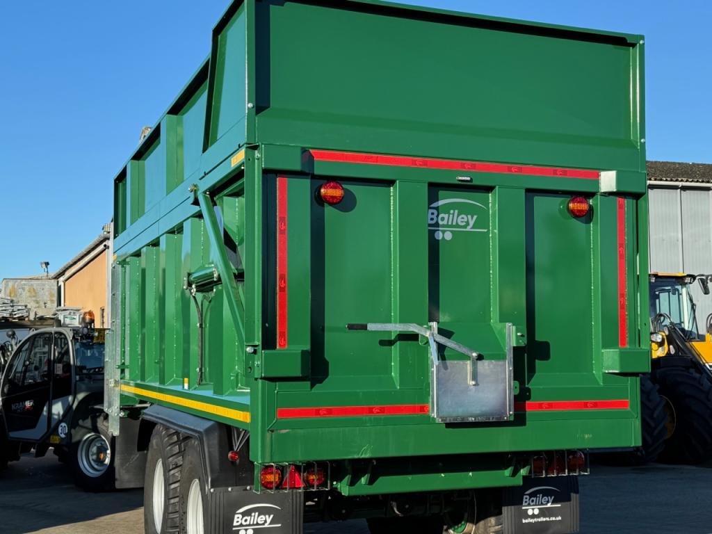 Bailey 16 ton TB silage trailer