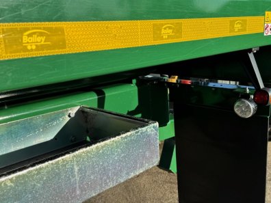 Bailey 16 ton TB silage trailer