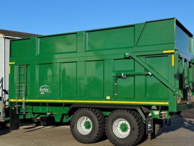 Bailey 16 ton TB silage trailer