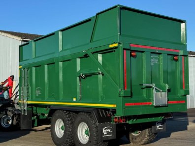 Bailey 16 ton TB silage trailer