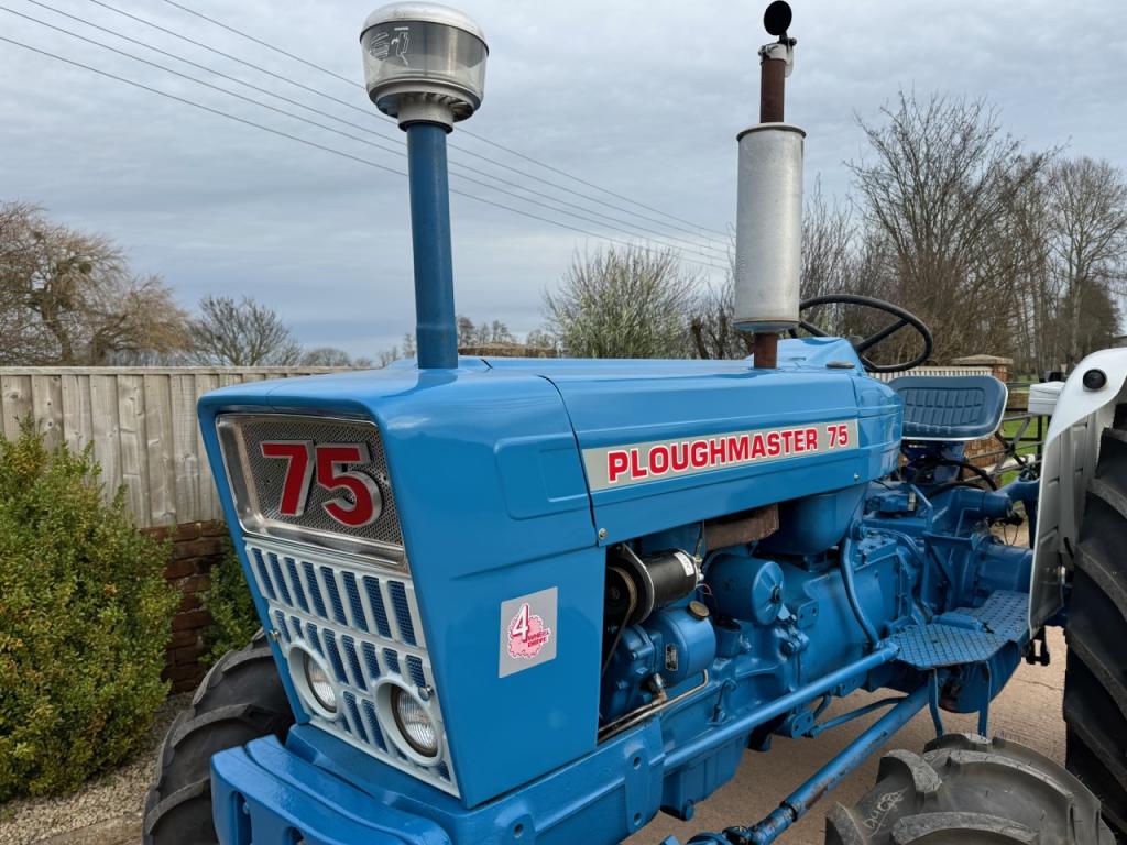 Roadless Ploughmaster 75