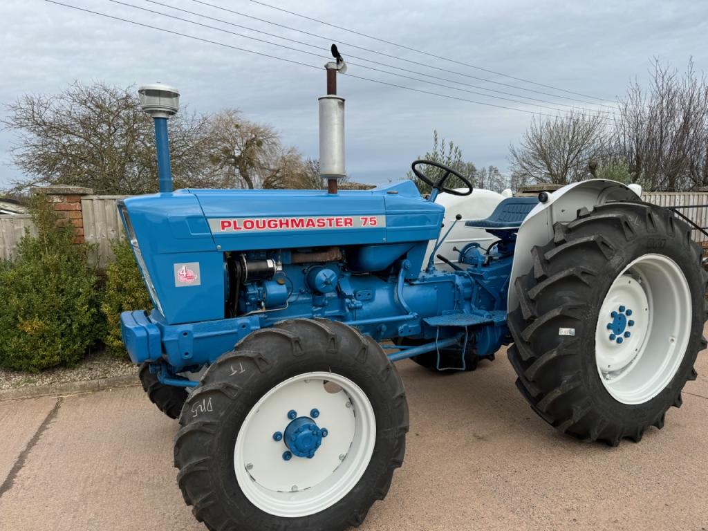 Roadless Ploughmaster 75