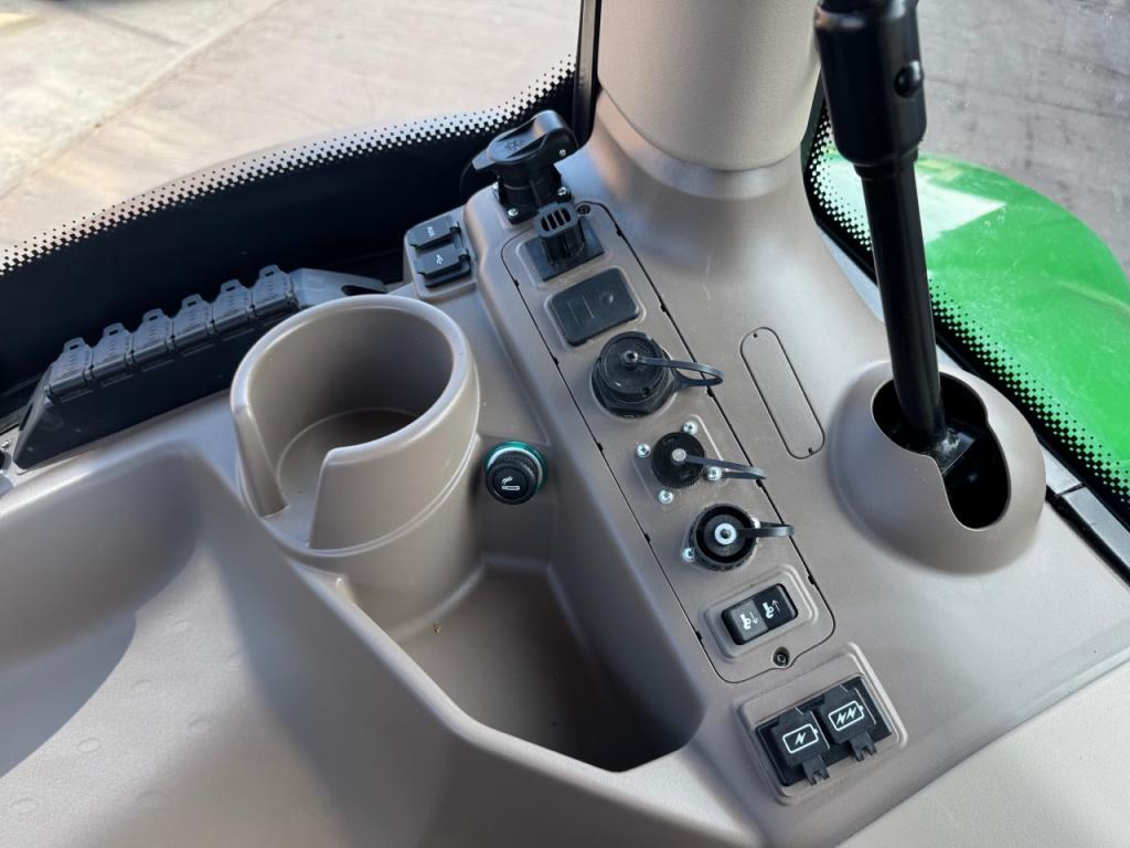 John Deere 6R 185