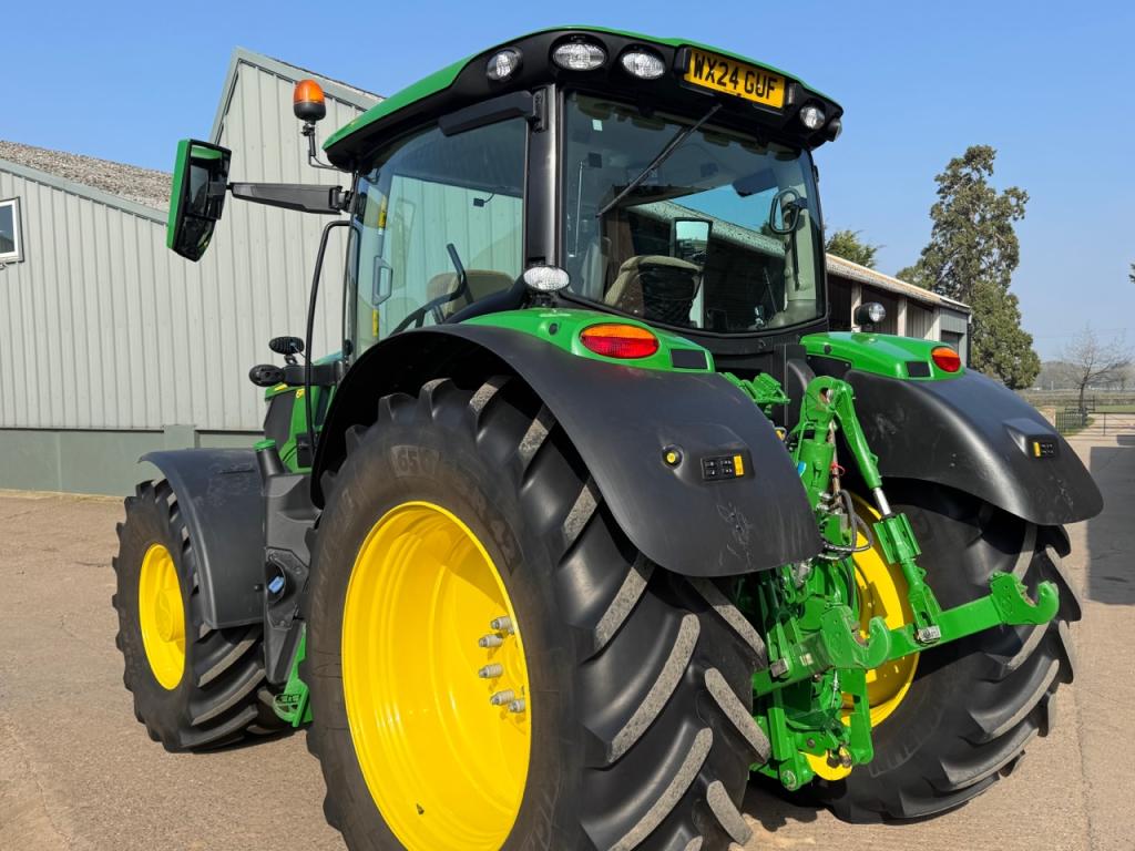 John Deere 6R 185