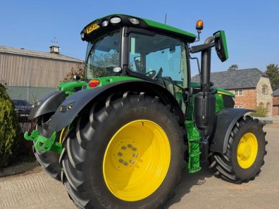 John Deere 6R 185