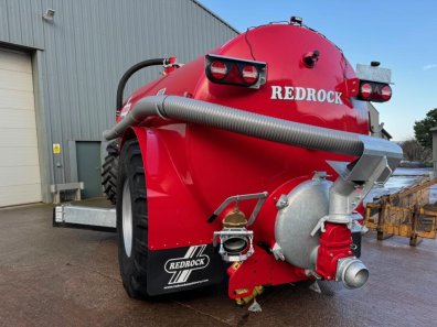 Redrock 3,000 Gallon vacuum tanker